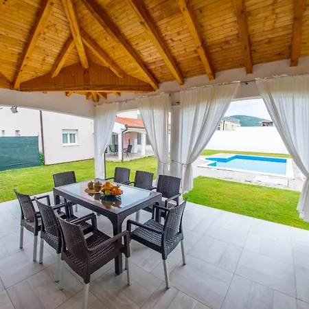Sun Haven Oasis Villa